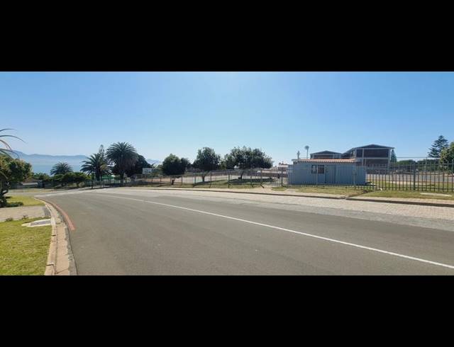 LAND FOR SALE IN MOSSEL BAY CENTRAL